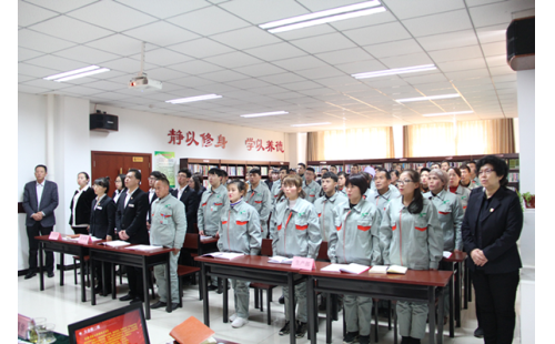 揚帆起航正當(dāng)時、乘風(fēng)破浪再出發(fā)