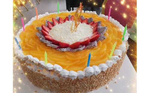 大地回春，伊百盛舉辦員工集體生日會(huì)