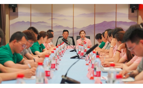 錨定目標(biāo)再出發(fā)&mdash;&mdash;公司召開2025年中復(fù)盤總結(jié)會議